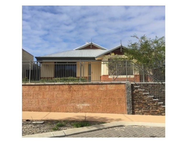 62 Musselbrook Trail, Ellenbrook WA 6069