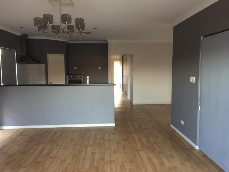 62 Musselbrook Trail, Ellenbrook WA 6069