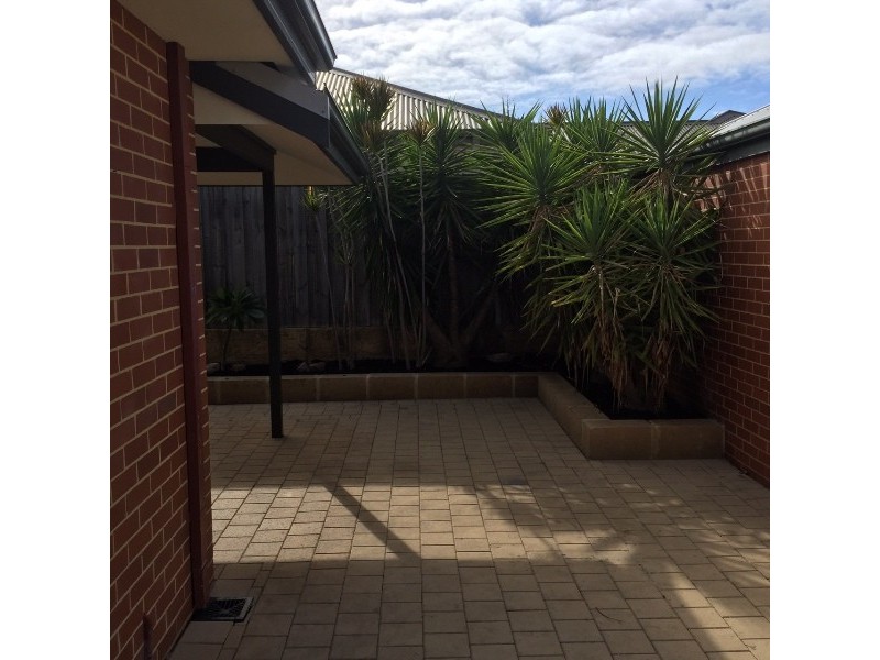 62 Musselbrook Trail, Ellenbrook WA 6069