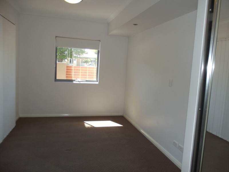 3/6 Keane Street, Midland WA 6056
