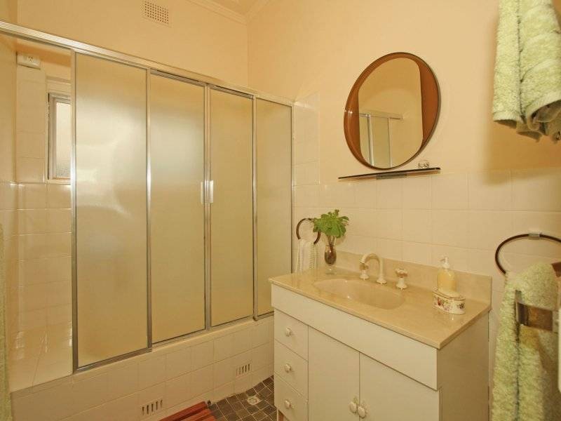 35 HELMSDALE AVENUE, Glengowrie SA 5044