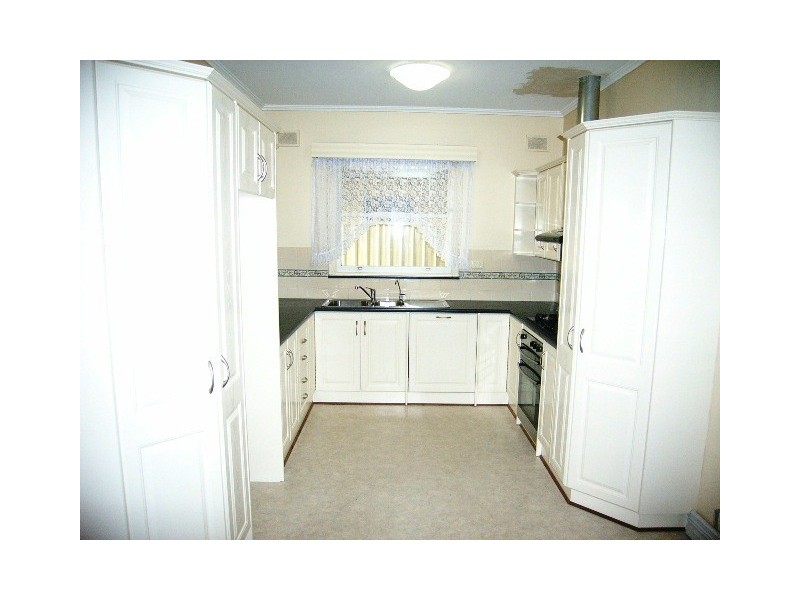 131 HALSEY ROAD, Henley Beach South SA 5022