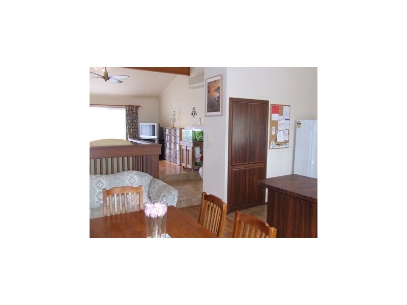 40 Oakridge Road, Aberfoyle Park SA 5159