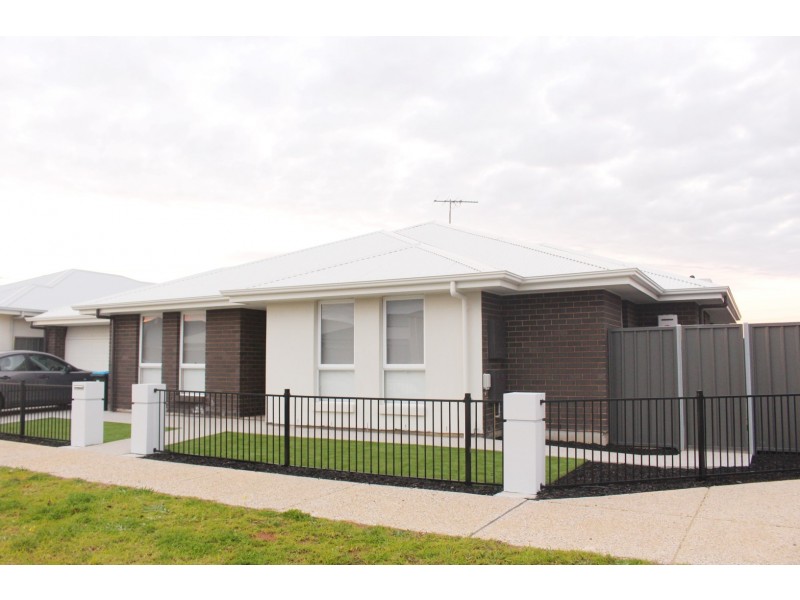 9 Kuranye Circuit, Largs North SA 5016