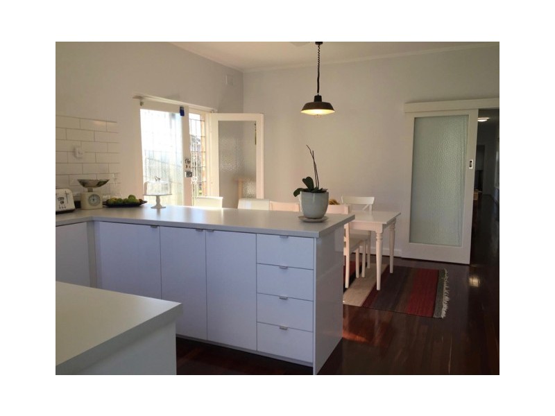 7 Sharpie Crescent, Grange SA 5022