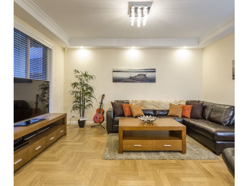 1 Manor Court, Grange SA 5022