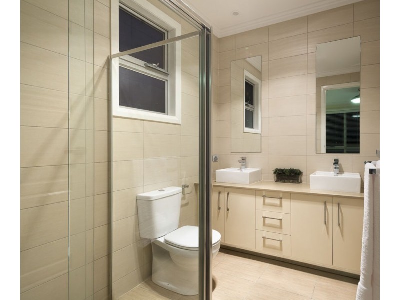 1 Manor Court, Grange SA 5022