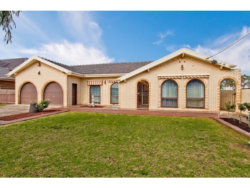 2 Fergusson Avenue, Kidman Park SA 5025