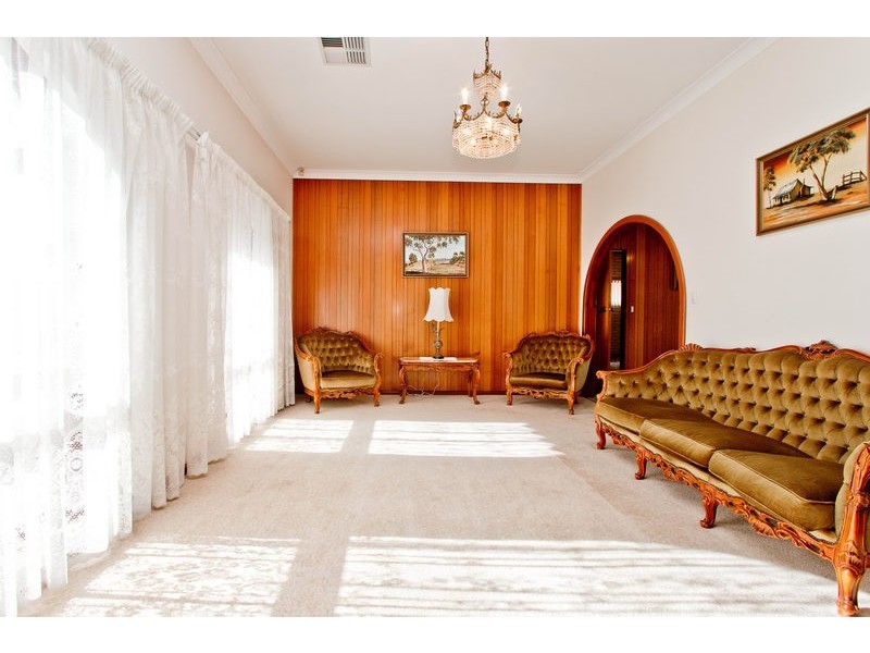 2 Fergusson Avenue, Kidman Park SA 5025