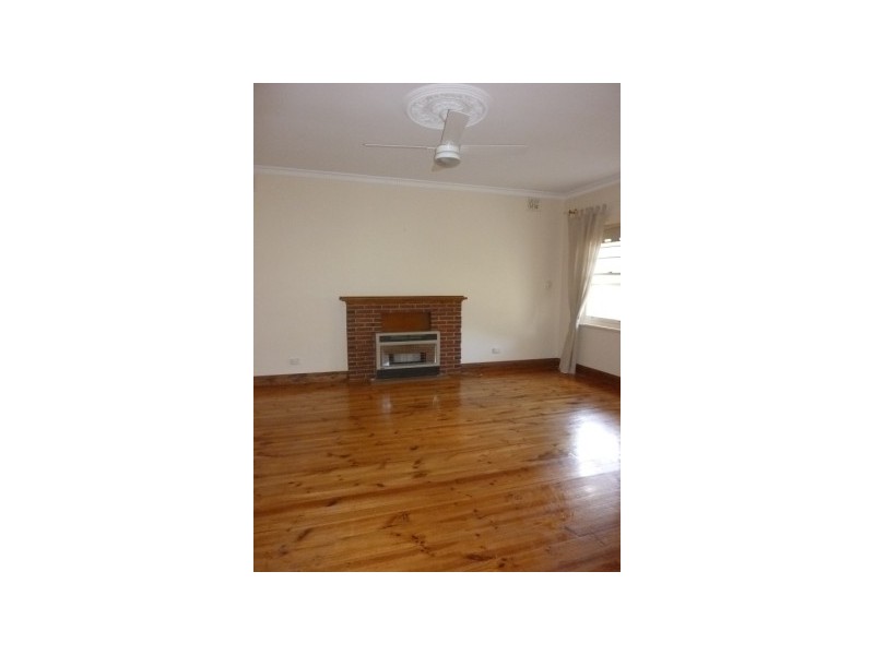 1 Lipsett Terrace, Brooklyn Park SA 5032