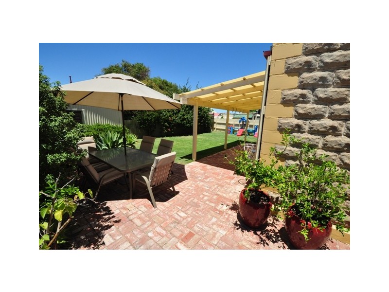 524 Seaview Road, Grange SA 5022