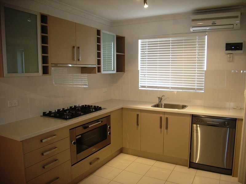 11/4 West Beach Road, West Beach SA 5024