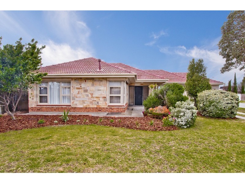 6 Rio Vista Avenue, West Beach SA 5024