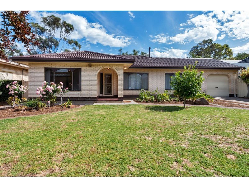 31 Chatswood Crescent, Kidman Park SA 5025