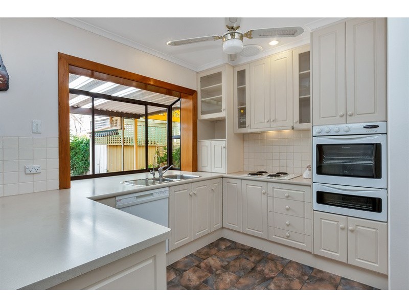 31 Chatswood Crescent, Kidman Park SA 5025