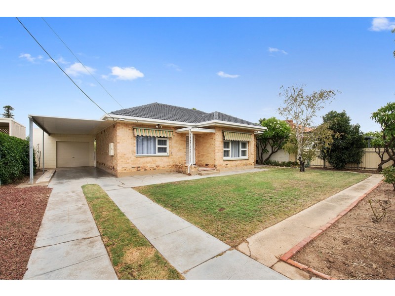 15 Golfers Avenue, Seaton SA 5023