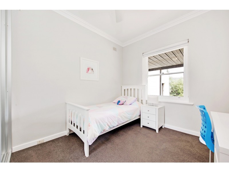 15 Golfers Avenue, Seaton SA 5023