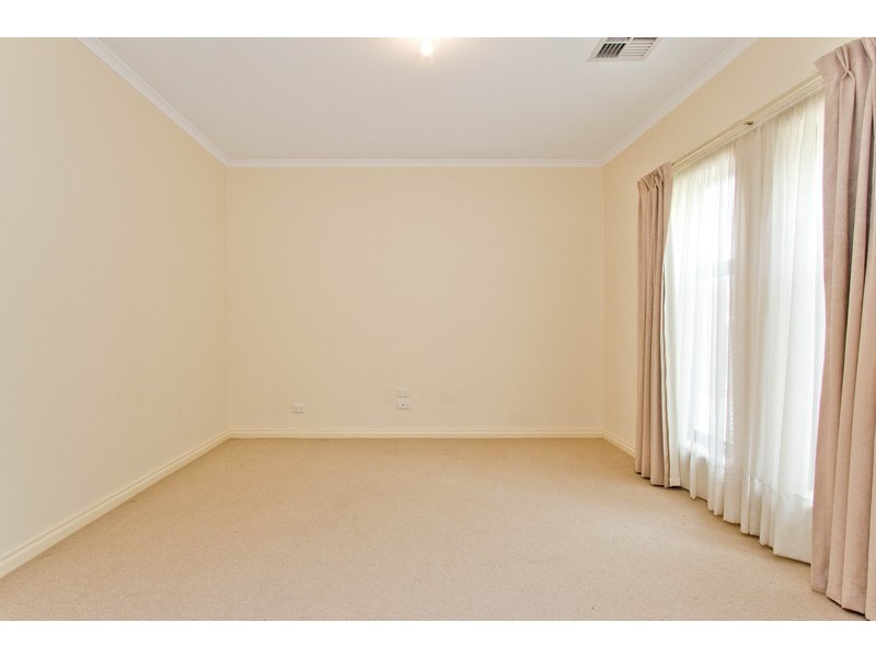 2 Alma Terrace, Seaton SA 5023