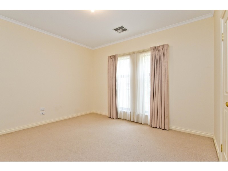 2 Alma Terrace, Seaton SA 5023