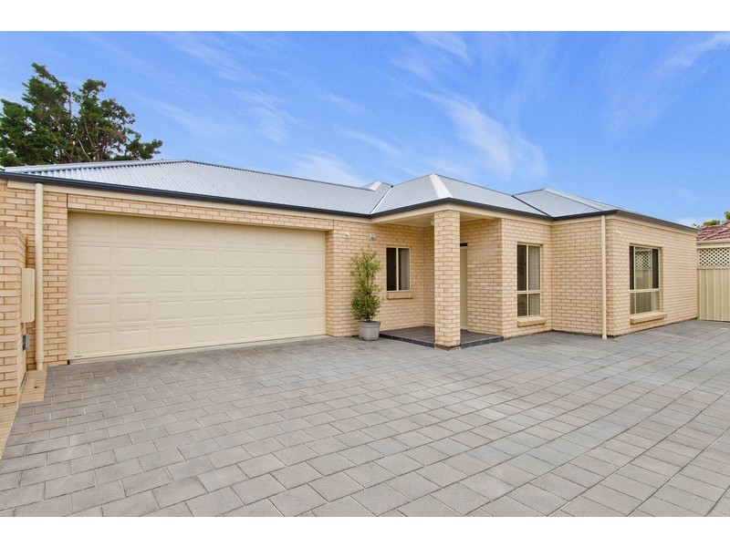 22A Russ Avenue, Seaton SA 5023