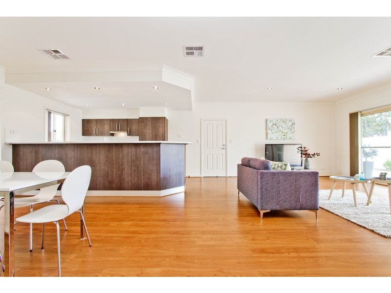 22A Russ Avenue, Seaton SA 5023