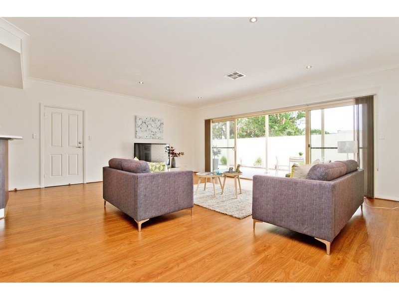 22A Russ Avenue, Seaton SA 5023