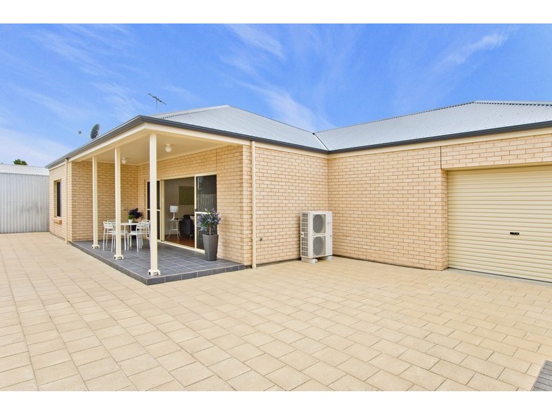 22A Russ Avenue, Seaton SA 5023