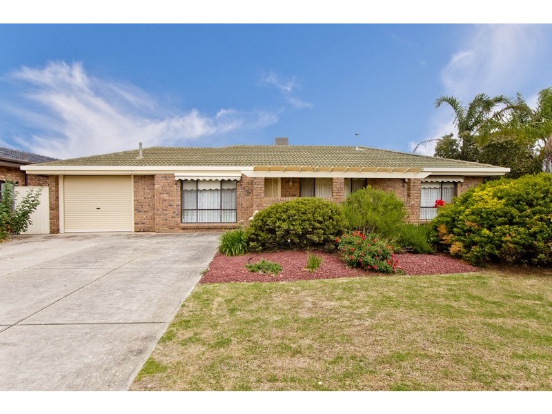 2 Carlson Court, North Haven SA 5018