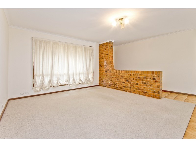 2 Carlson Court, North Haven SA 5018