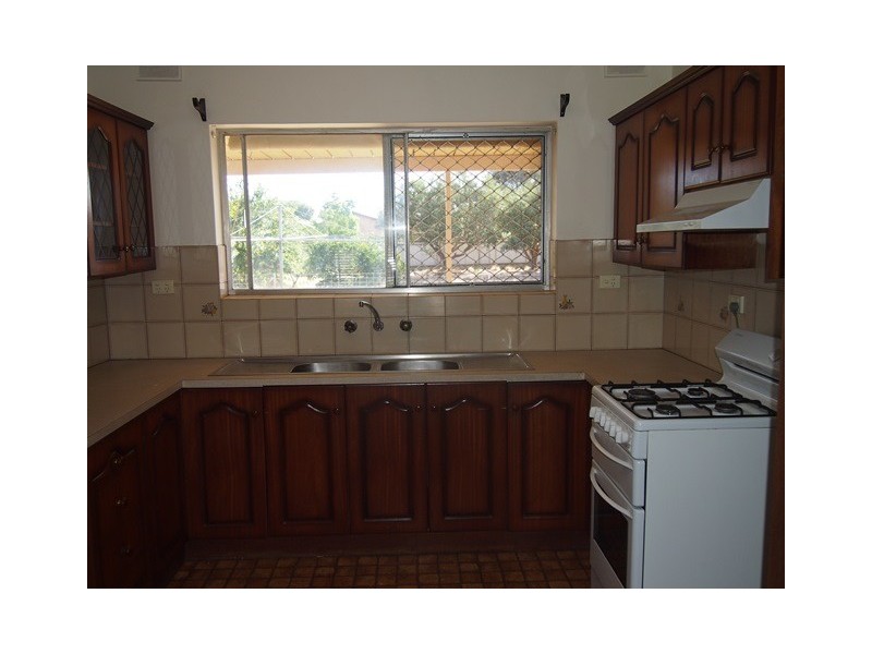 22 Lincoln Avenue, Fulham Gardens SA 5024