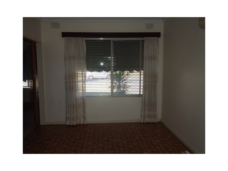 22 Lincoln Avenue, Fulham Gardens SA 5024