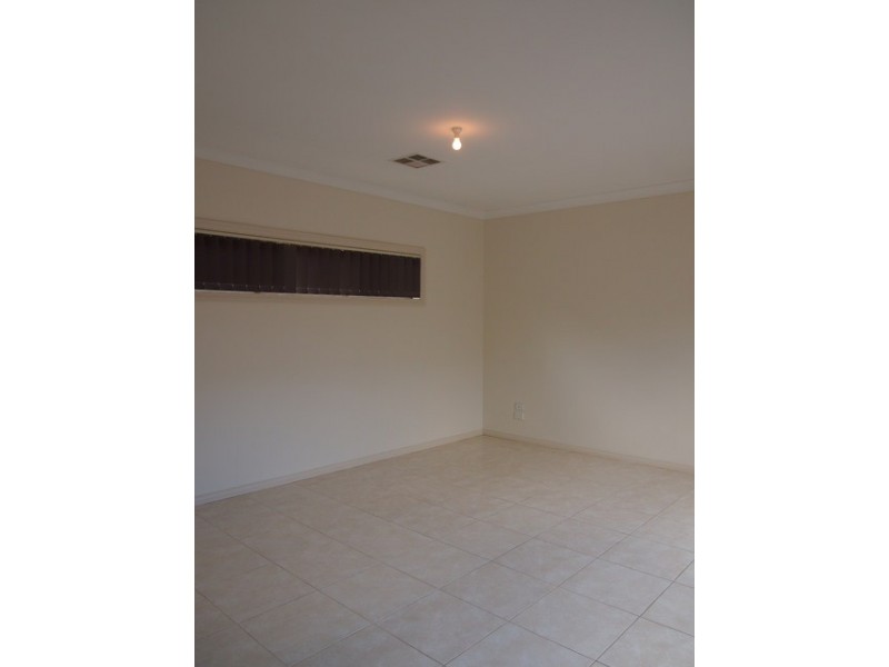 12A Elizabeth Street, Findon SA 5023