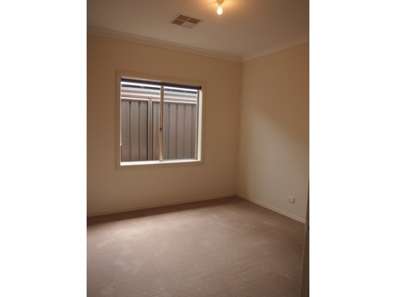 12A Elizabeth Street, Findon SA 5023