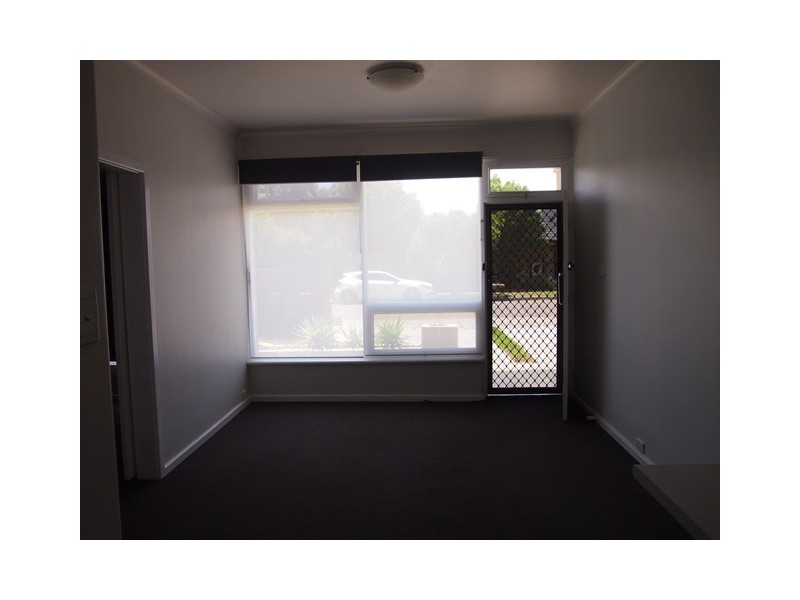 2/71 Henley Beach Road, Henley Beach South SA 5022