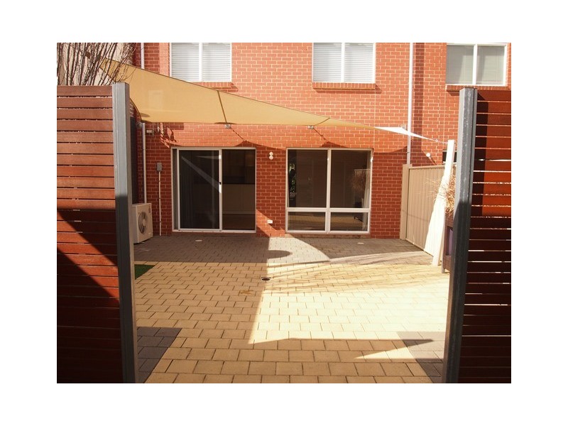 4/4 Green Avenue, Brompton SA 5007