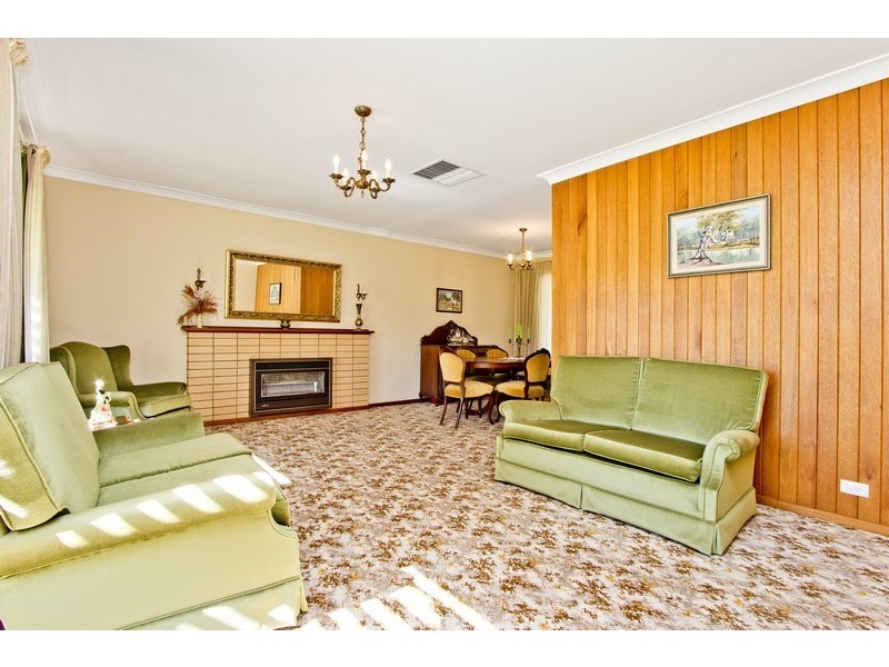 16 Stokes Crescent, Kidman Park SA 5025