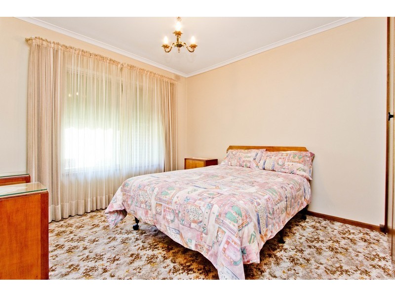 16 Stokes Crescent, Kidman Park SA 5025