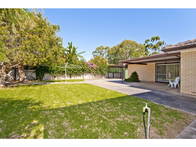 16 Stokes Crescent, Kidman Park SA 5025