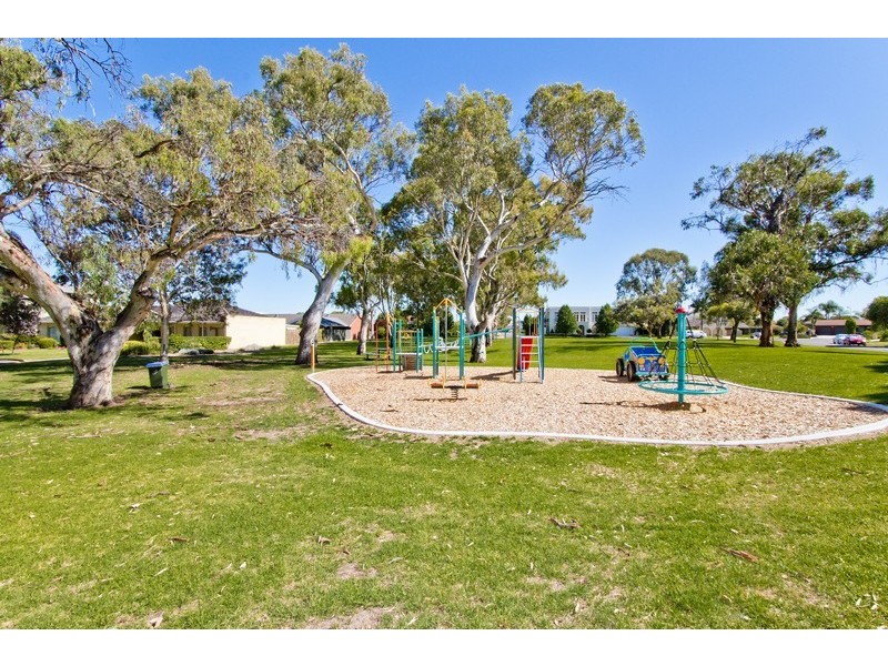 16 Stokes Crescent, Kidman Park SA 5025