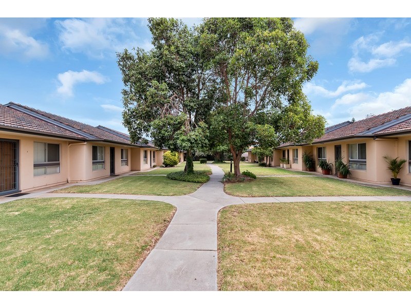 5/2 Bach Crescent, Seaton SA 5023