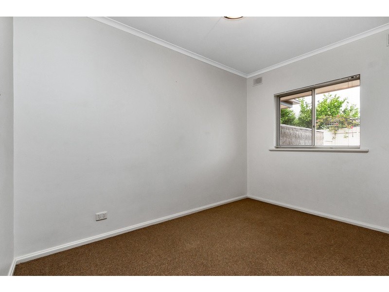 5/2 Bach Crescent, Seaton SA 5023