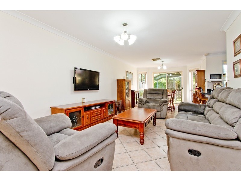 27D Golfers Avenue, Seaton SA 5023