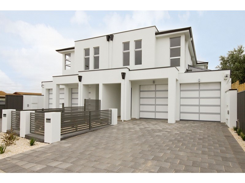 1/3 Dineen Place, West Beach SA 5024