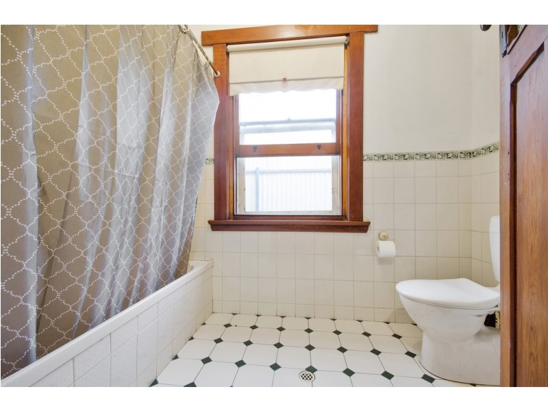 2 Franklin Avenue, Flinders Park SA 5025