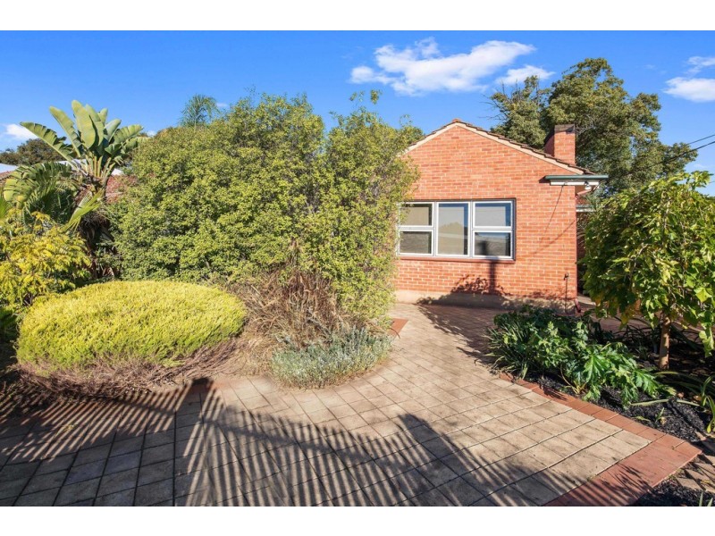 4 Wirringga Street, Flinders Park SA 5025