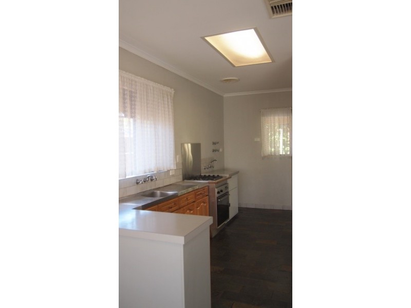 8 Riesling Street, Morphett Vale SA 5162