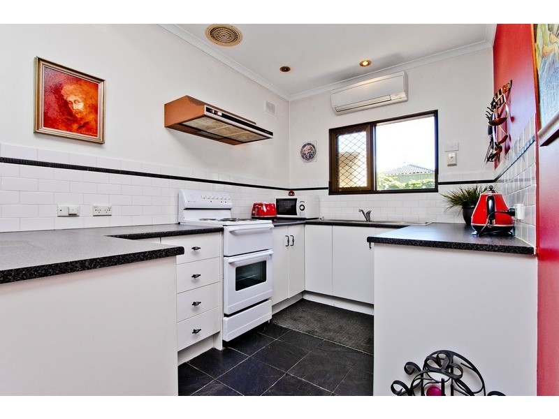 4/3-5 View Avenue, Seaton SA 5023