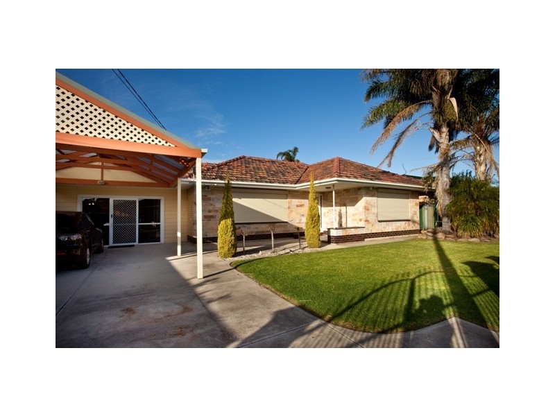 3 Gregory Crescent, Seaton SA 5023