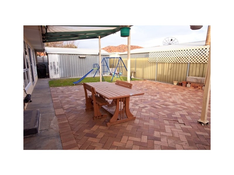 3 Gregory Crescent, Seaton SA 5023