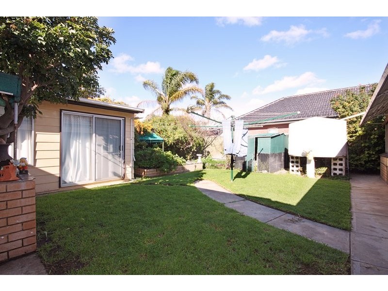 17 Nottingham Avenue, Fulham Gardens SA 5024